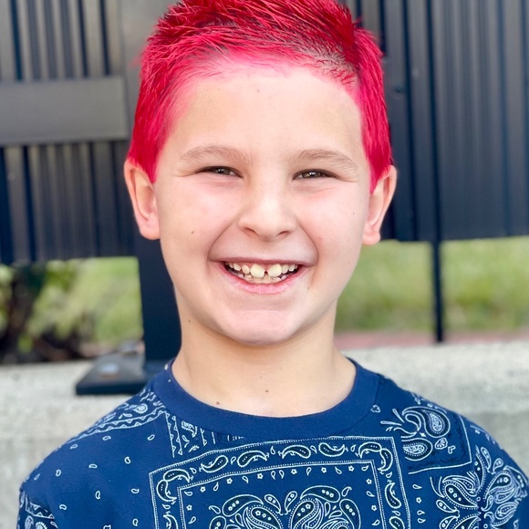 Hi! I'm Emerson! Lets keep nature beautiful together!! - Picture 2 of 12